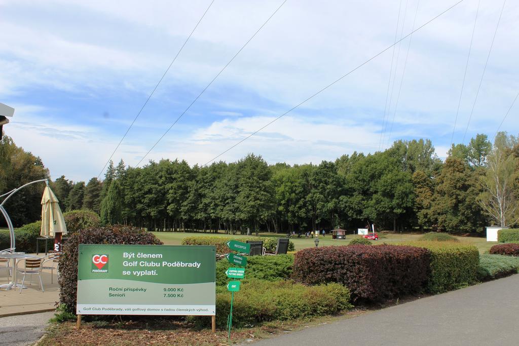 Apartment Promenada Podebrady Exterior photo